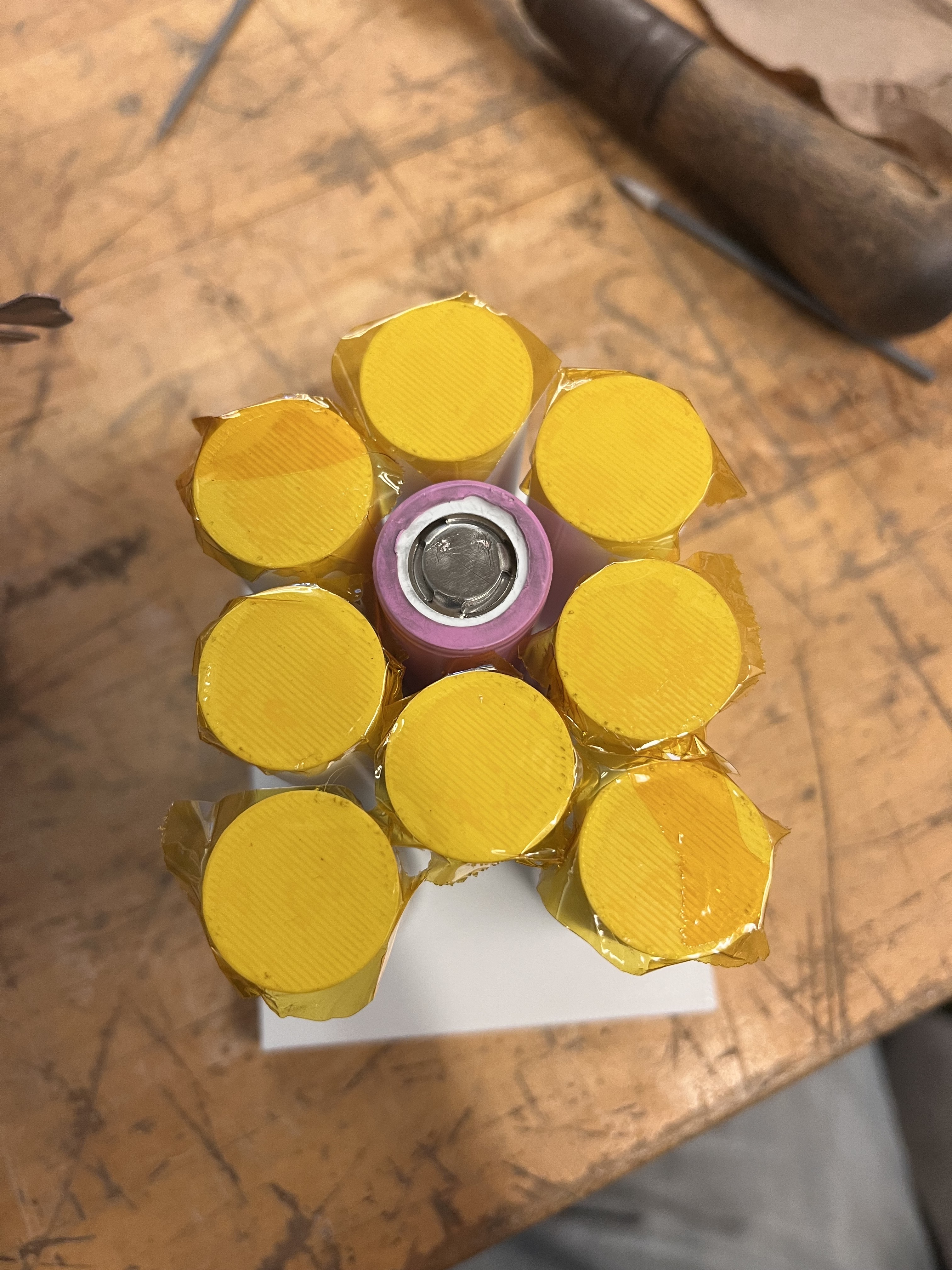 Single-cell spot welding jig detail